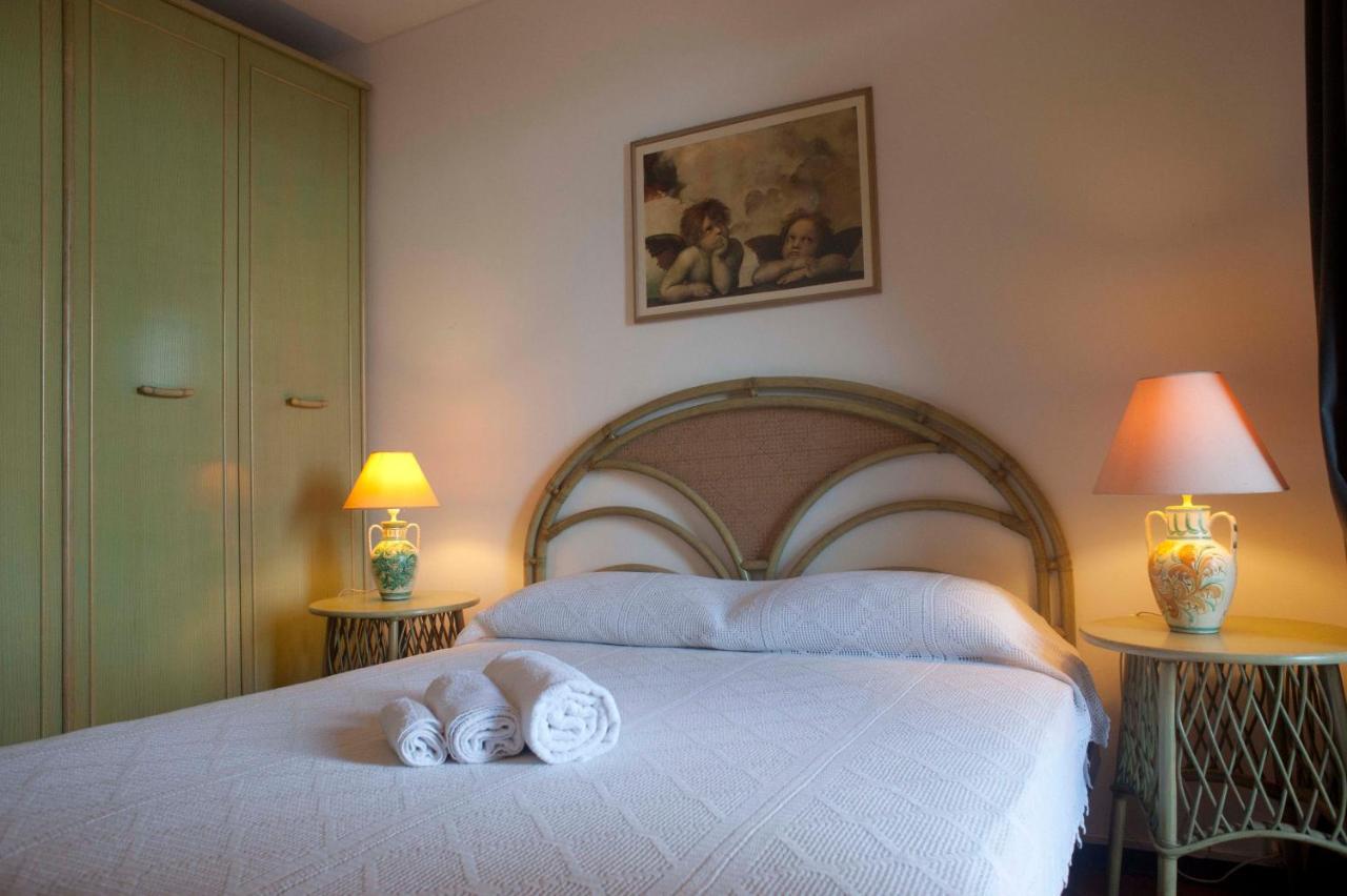Mara'S House, 10 Minuti A Piedi Dal Centro, Parcheggio Privato Taormina Ngoại thất bức ảnh